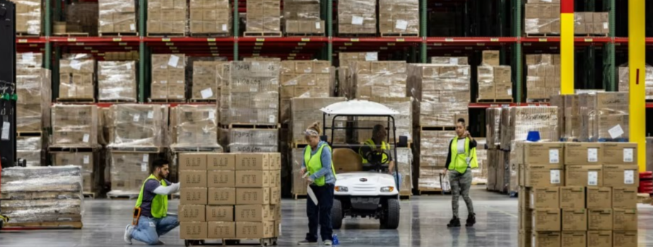 U.S. Jobs Report Friday: Labor Market Shows Signs of Weakness, Hiring Slows